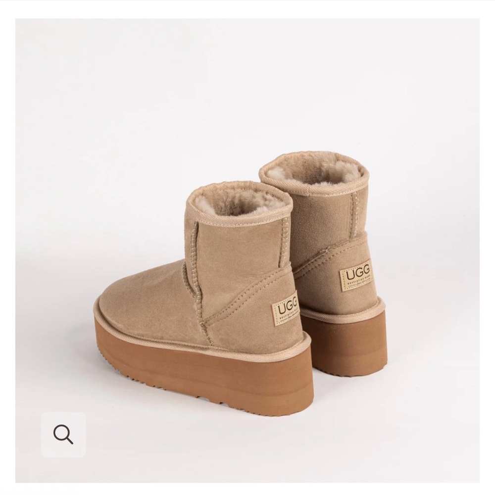 REAL UGGS US 6 (brand also known as Since 1974)